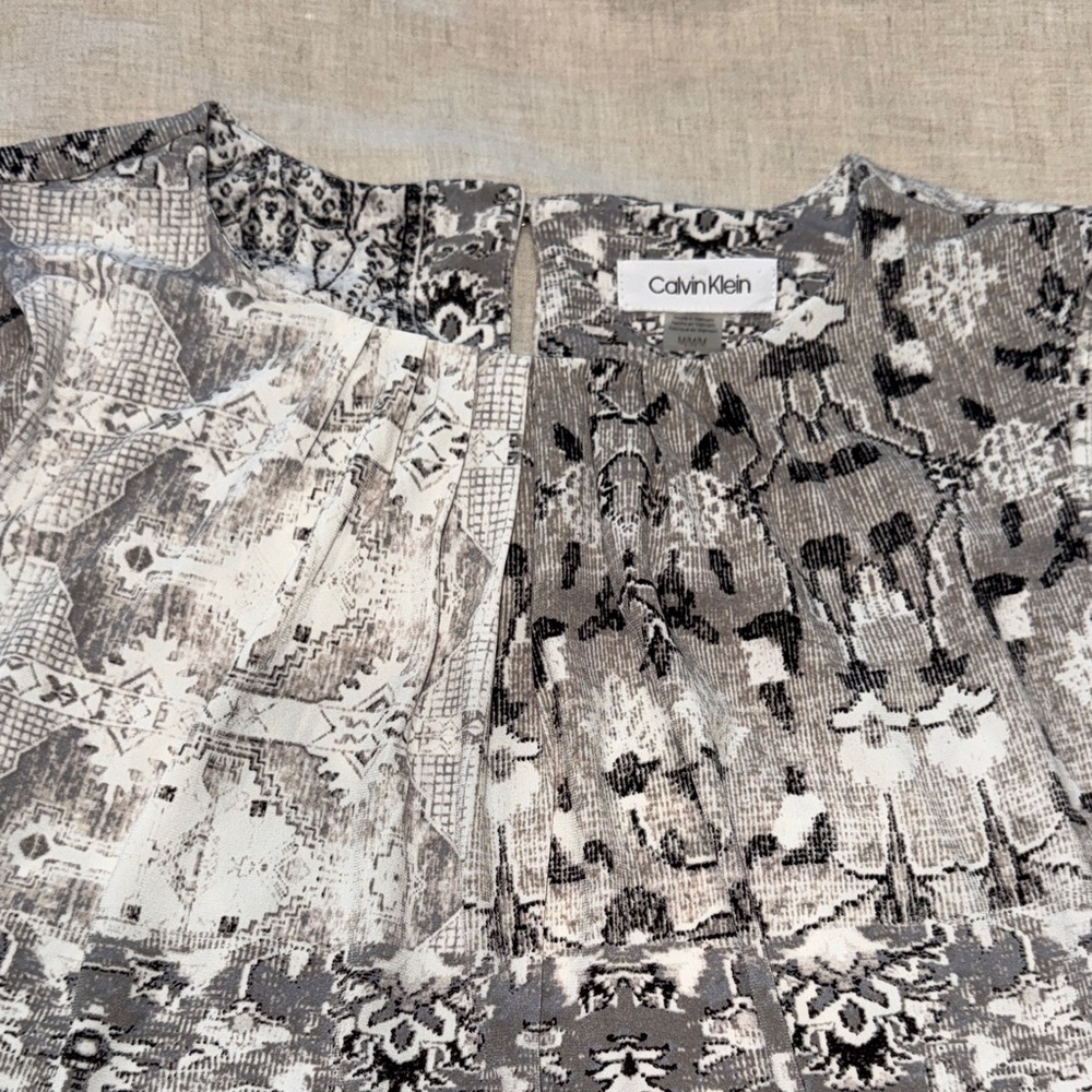 Calvin Klein Women's Gray Patterned Top -M - Picture 2 of 6